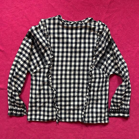 Checkered Ruffle Button Down Shirt - Picture 6 of 6
